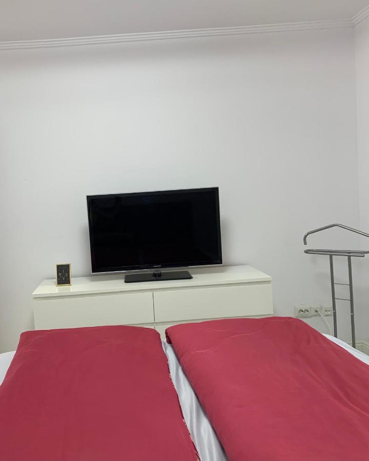 Ap Studio Caransebeş Exteriör bild